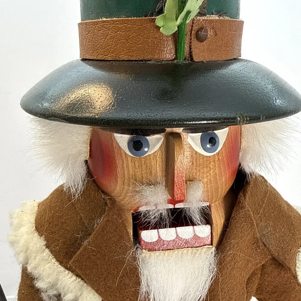 Vintage - Steinbach German Nutcracker, Brown Coat Shepherd, S710, 15 inch